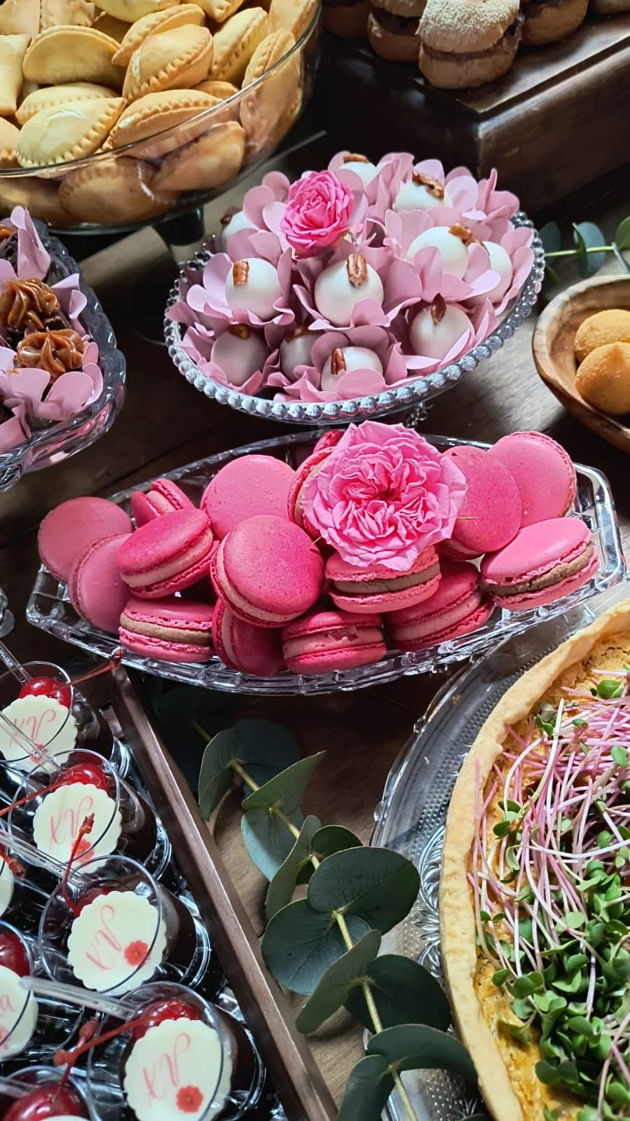 Macarons rosa mesa de doces evento Griffe Patisserie Porto Alegre